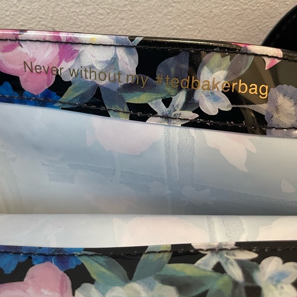 Ted Baker Black Sandalwood Vinyl Floral Logo Large Tote - Picture 2 of 8